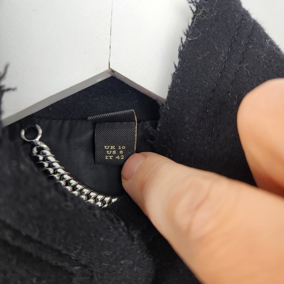 Burberry military style wool coat size 8 in EUC - Picture 9 of 16